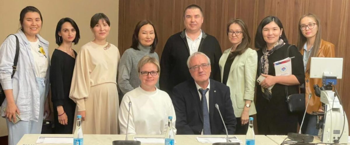 «Гематология орталығы» дәрігерлері халықаралық практикумға қатысты